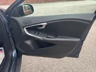 2018-volvo-v40-20td-d2-cross-country-pro-small-37