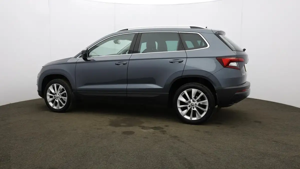 2019-skoda-karoq-15-tsi-se-l-dsg-big-68