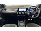 2024-mercedes-benz-gla-class-13-gla-200-amg-line-executive-small-9