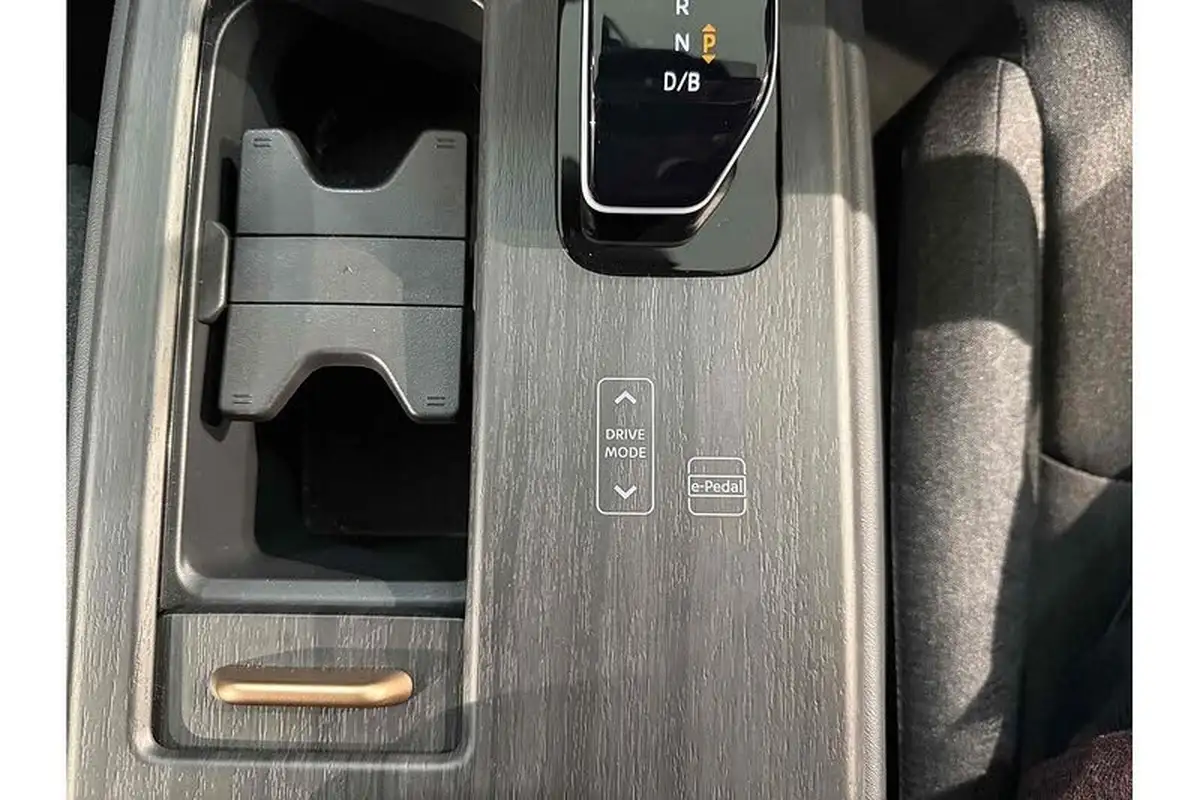 2024-nissan-ariya-e-engage-178kw-22kw-charger-big-29