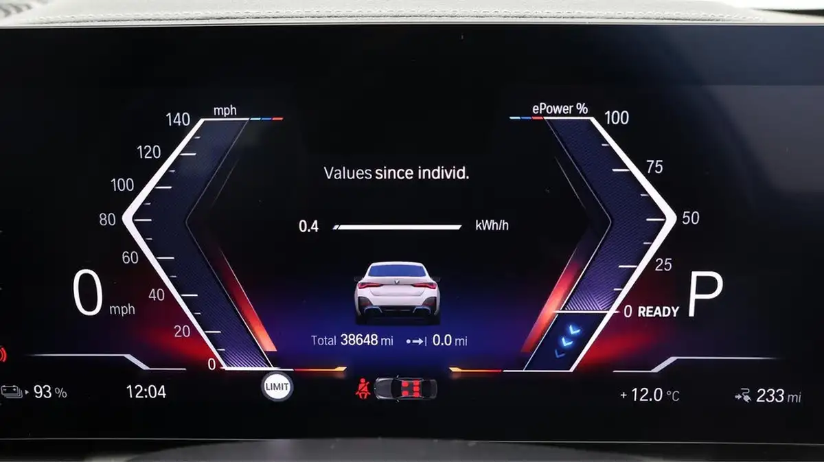 2022-bmw-i4-e-edrive40-m-sport-big-10