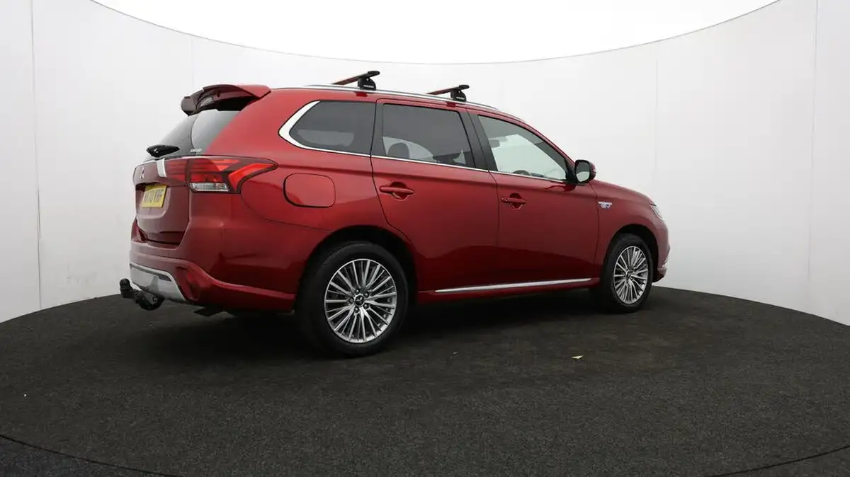 2020-mitsubishi-outlander-24-exceed-phev-big-36
