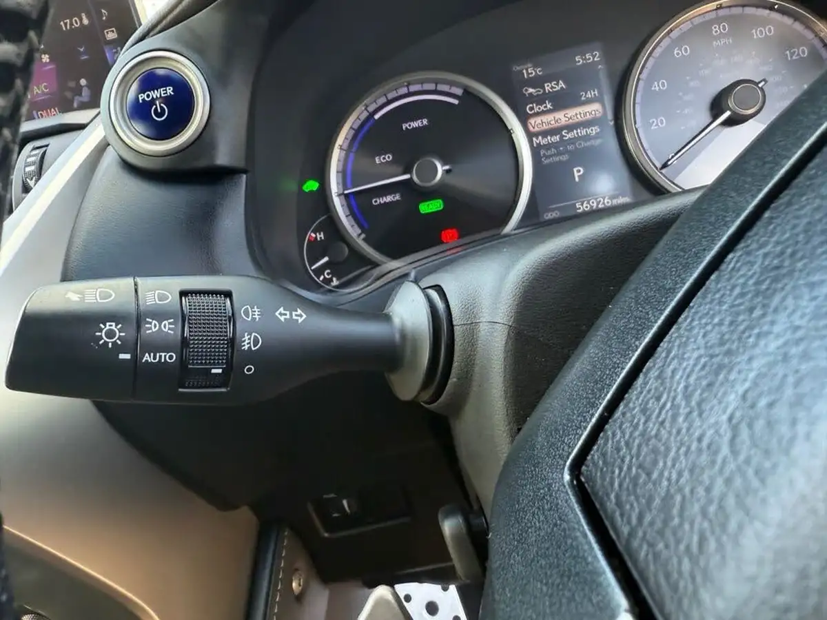 2017-lexus-nx-300h-25-f-sport-big-49