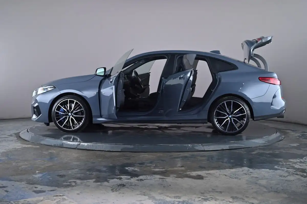 2023-bmw-2-series-15-218i-m-sport-coupe-4d-dct-big-50
