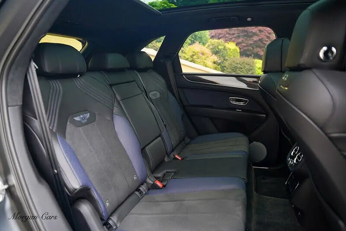 2024-bentley-bentayga-40-v8-s-big-44