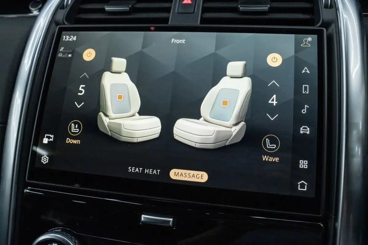 2021-land-rover-discovery-30-d300-commercial-hse-big-24