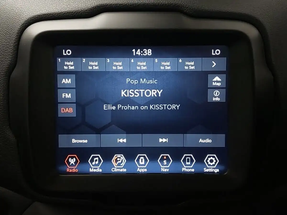 2021-jeep-renegade-10-gse-limited-big-9