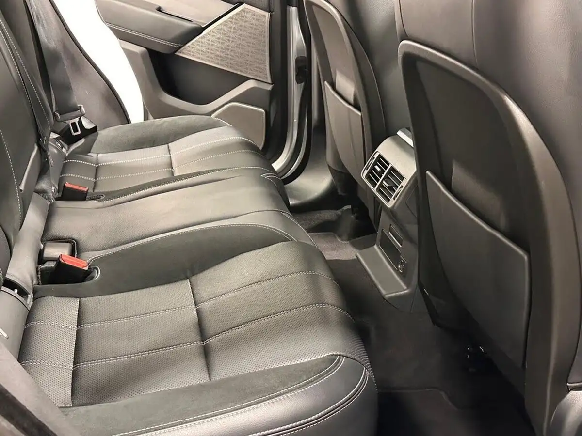 2019-land-rover-range-rover-velar-20-p250-r-dynamic-se-big-23