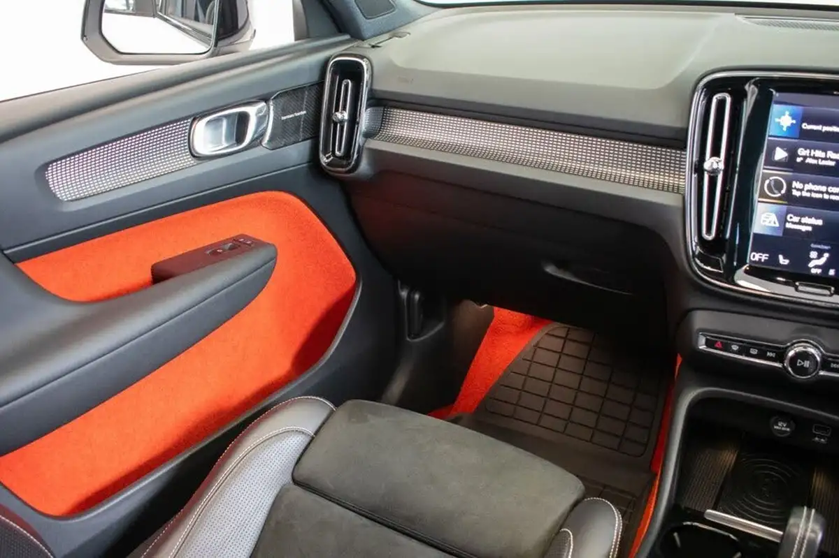 2018-volvo-xc40-20-t5-first-edition-big-30