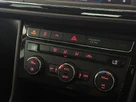 2019-seat-leon-20-tsi-fr-hatchback-small-39