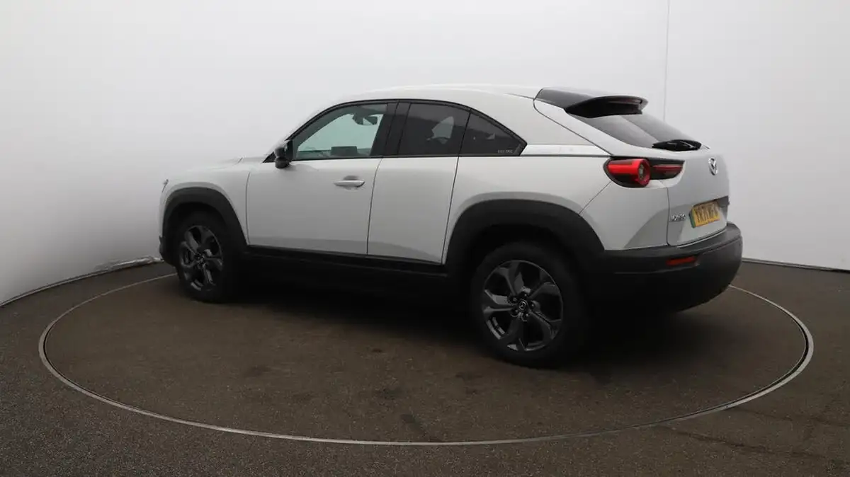 2021-mazda-mx-30-e-first-edition-big-35