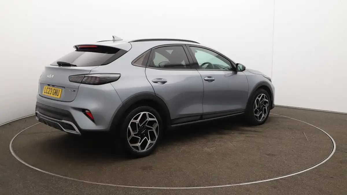 2023-kia-xceed-15-t-gdi-gt-line-158bhp-big-46