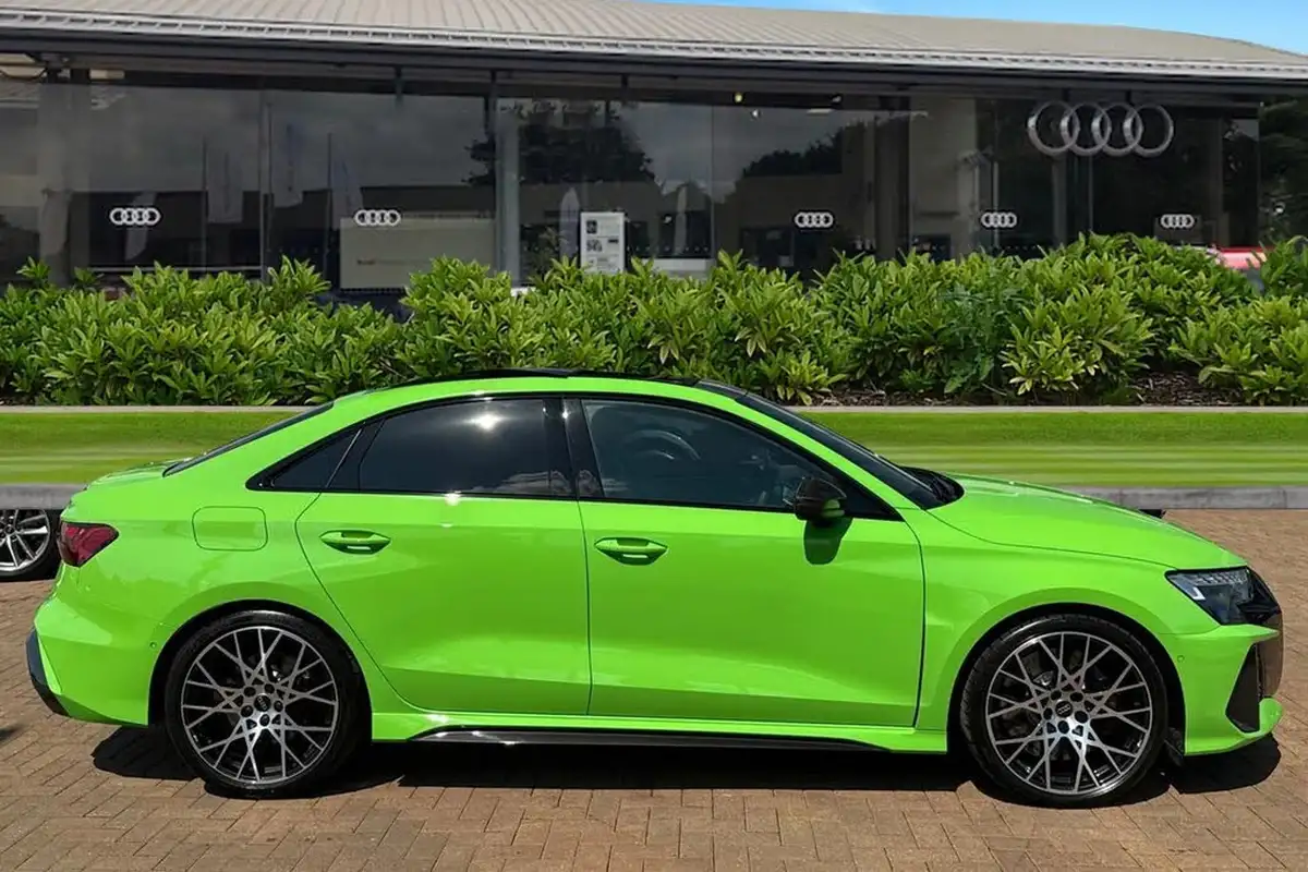 2025-audi-rs3-25-tfsi-carbon-vorsprung-saloon-4d-big-2