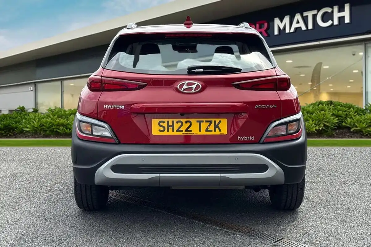 2022-hyundai-kona-16-gdi-se-connect-big-3