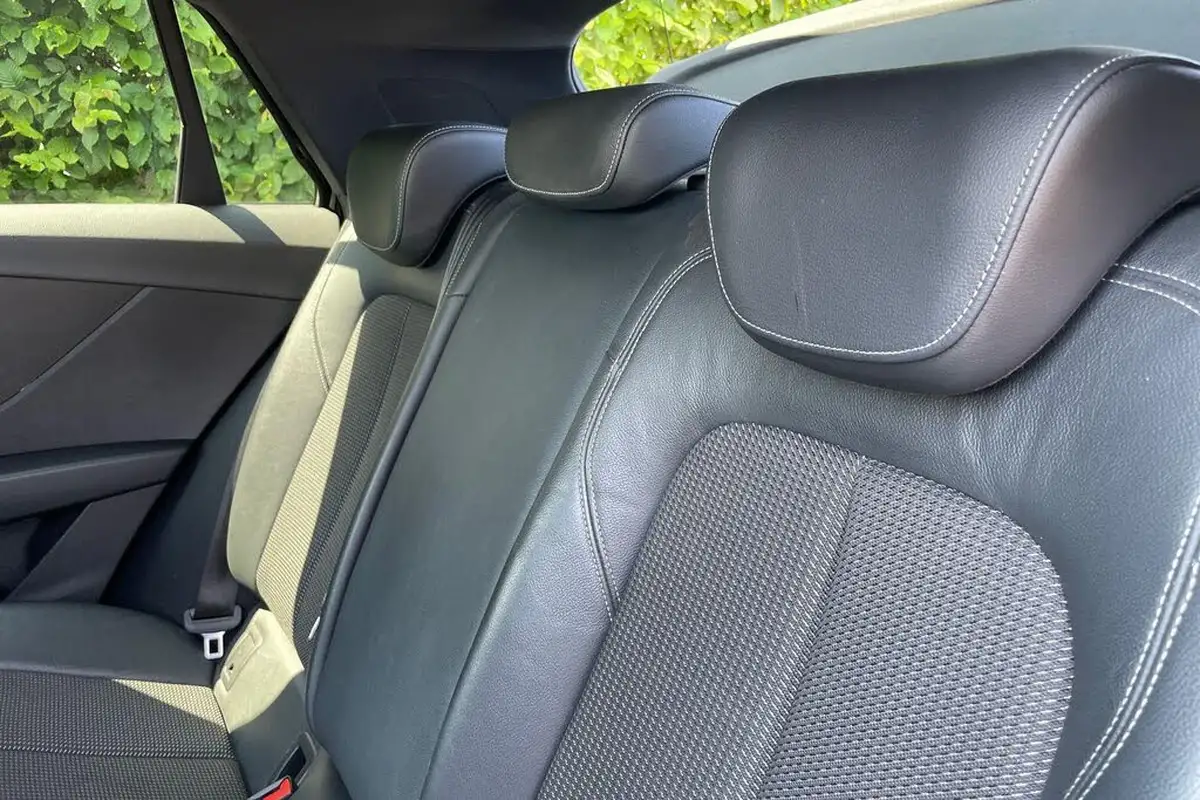 2019-audi-q2-16-30-tdi-black-edition-big-29