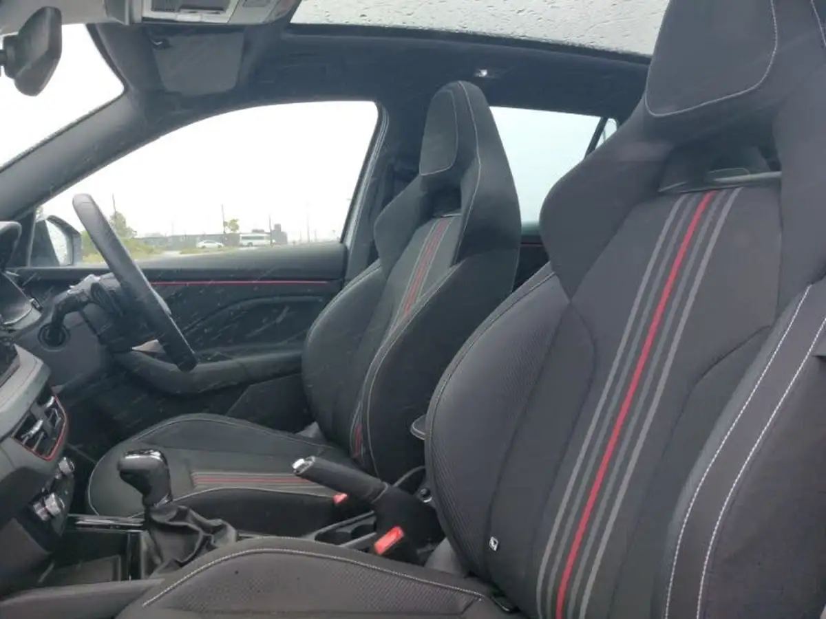 2024-skoda-kamiq-10-tsi-monte-carlo-116ps-dsg-big-4