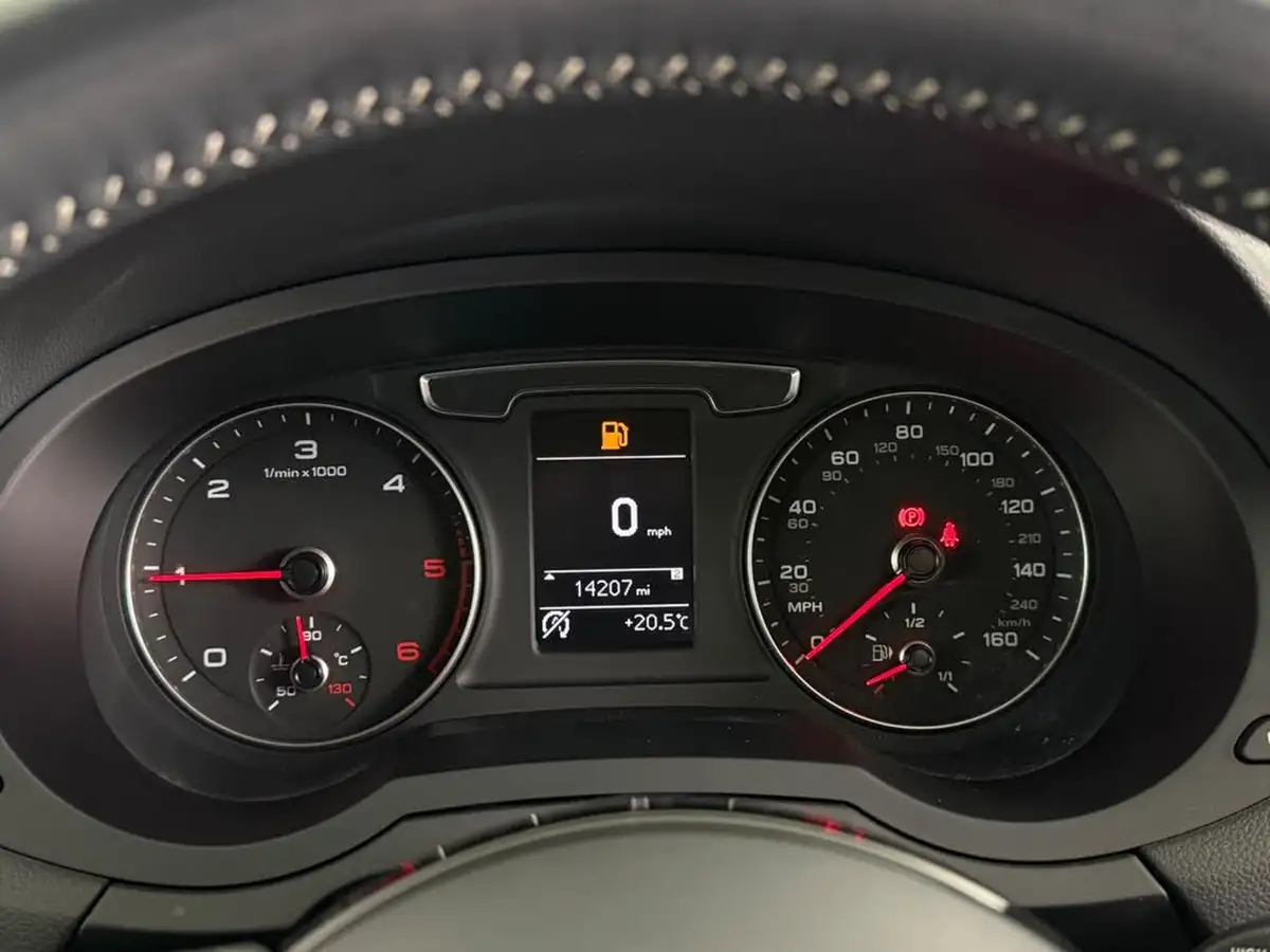 2018-audi-q3-20-tdi-quattro-s-line-edition-150ps-big-26