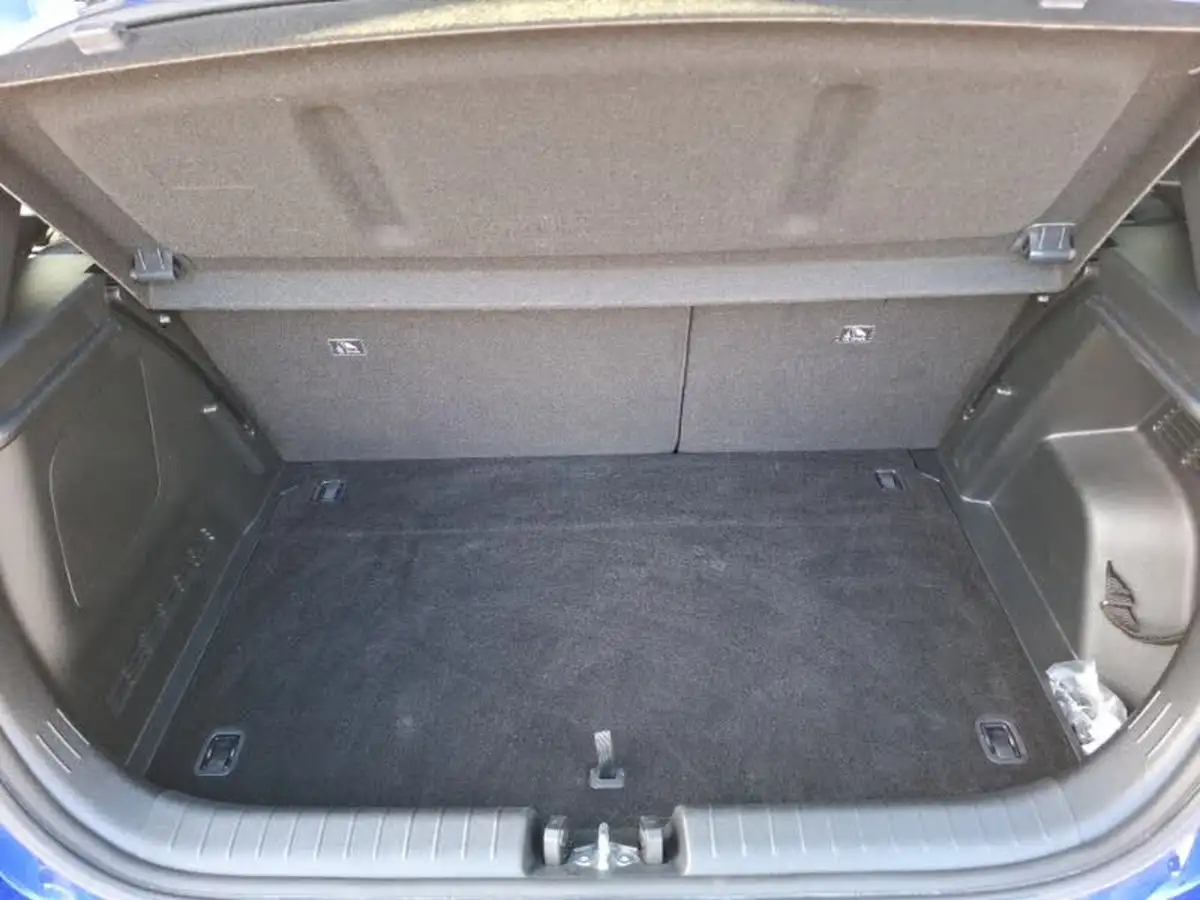 2024-hyundai-i20-10-t-gdi-n-line-dct-big-7