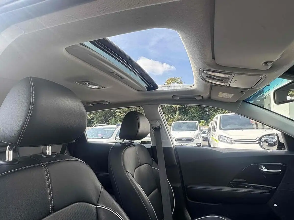 2021-kia-e-niro-ev-4-big-23