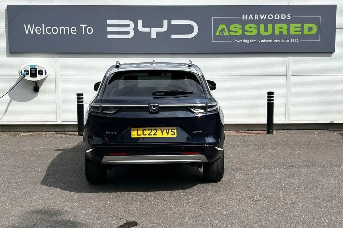 2022-honda-hr-v-15-i-mmd-advance-style-big-6