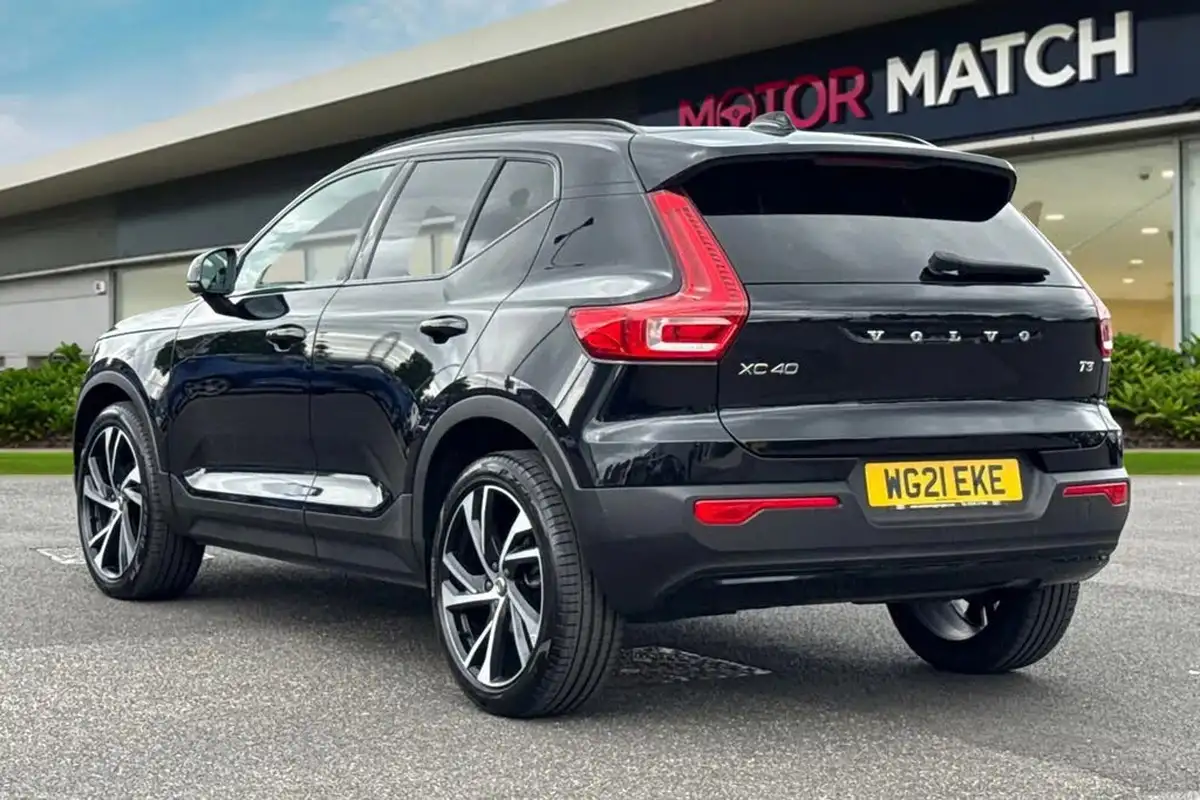 2021-volvo-xc40-15-t3-r-design-pro-161bhp-auto-big-1