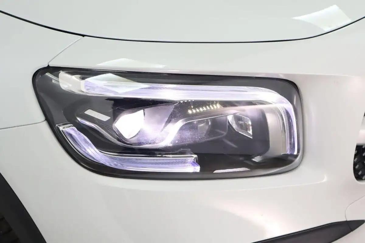 2022-mercedes-benz-glb-class-20d-glb220d-amg-line-premium-plus-big-56