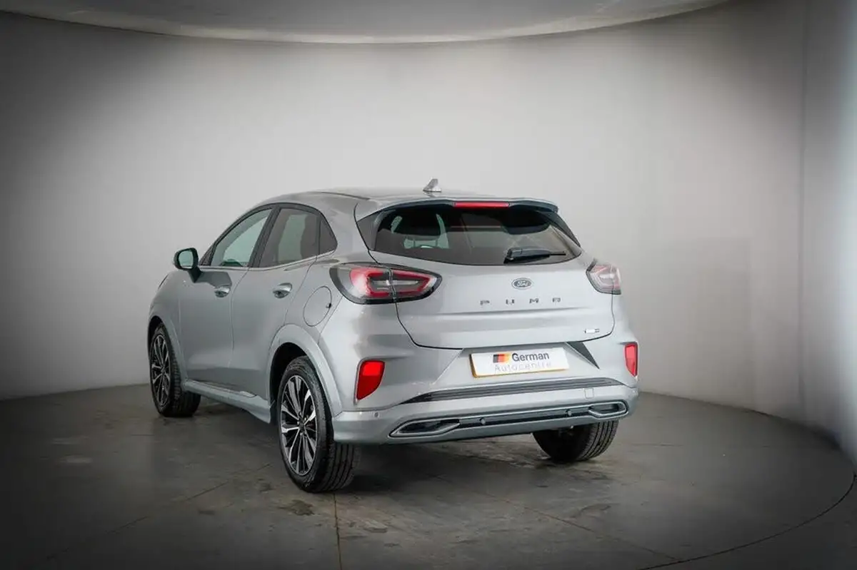 2021-ford-puma-suv-10-st-line-vignale-155ps-hybrid-mhev-auto-big-17