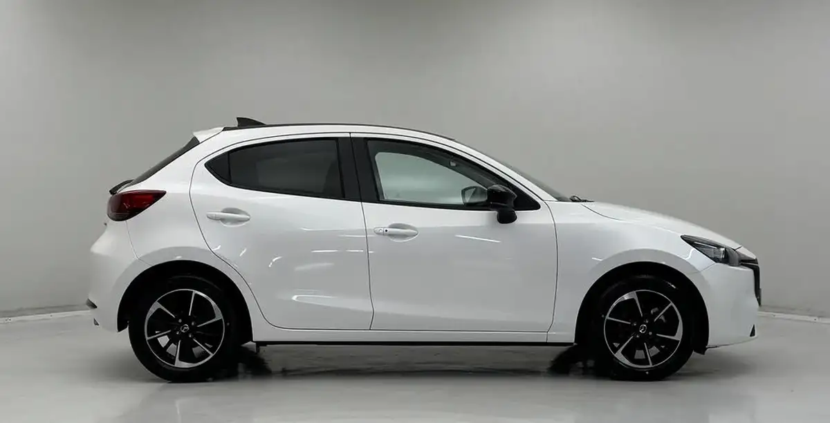 2025-mazda-mazda2-15-e-skyactiv-g-homura-aka-115ps-big-2