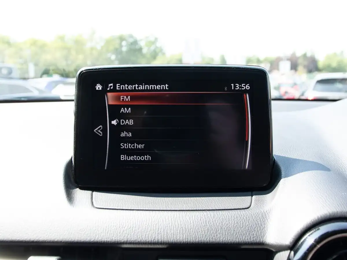 2019-mazda-mazda2-15-gt-sport-nav-115ps-big-24