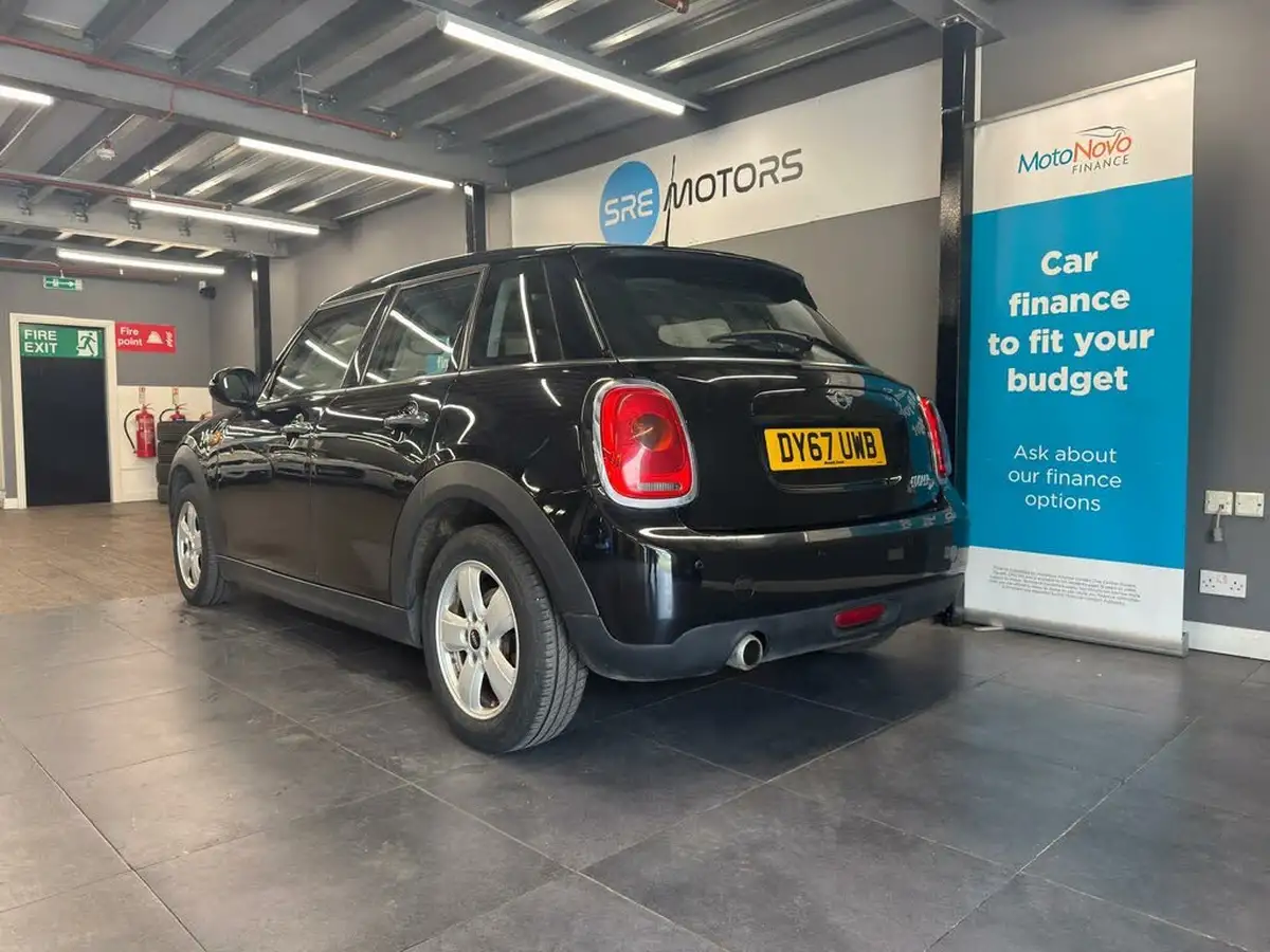 2017-mini-cooper-15td-cooper-d-ss-hatchback-5d-big-3