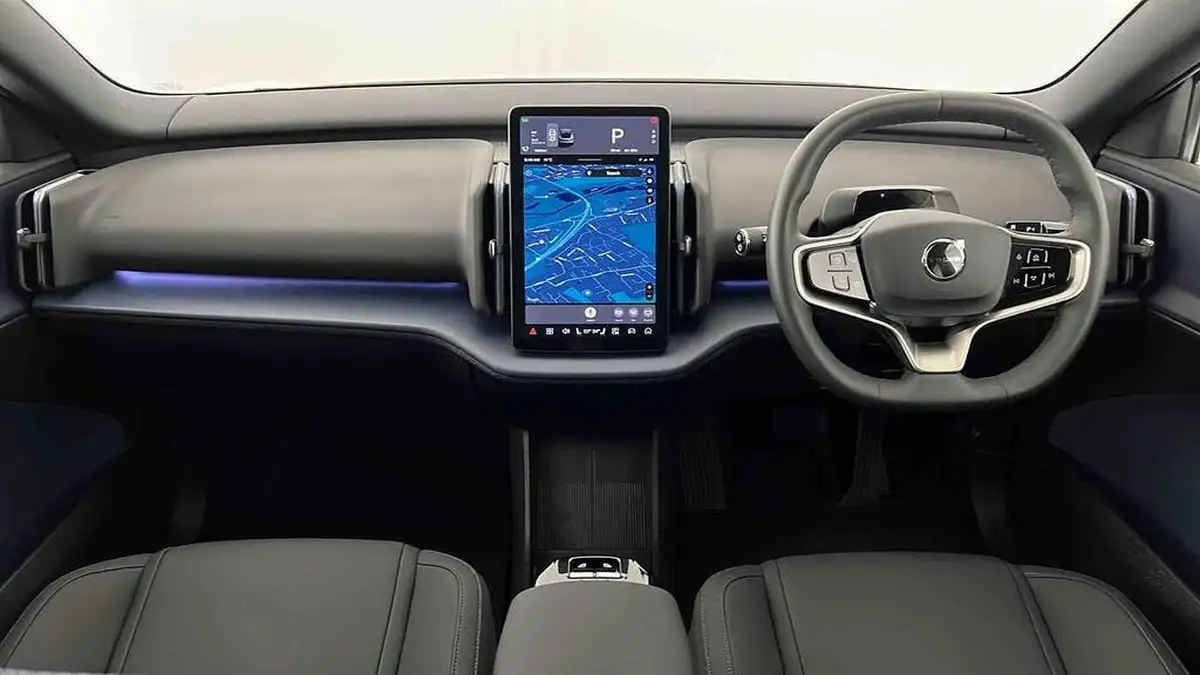 2024-volvo-ex30-e-single-motor-ultra-big-9