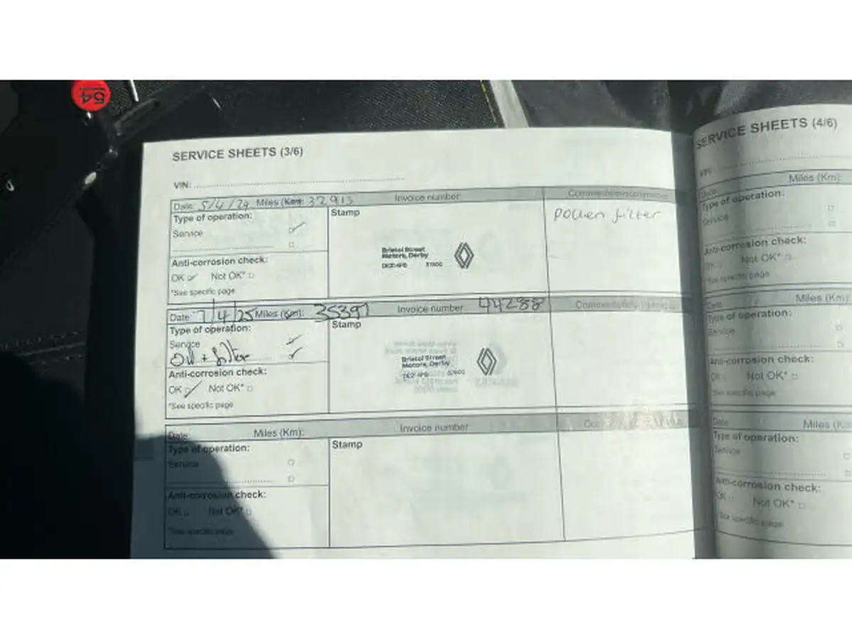 2017-renault-captur-09-signature-nav-big-37