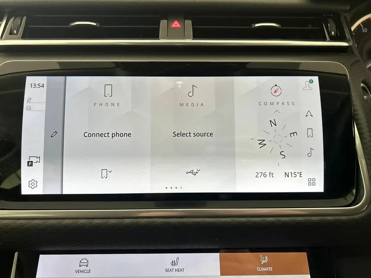 2021-land-rover-range-rover-velar-20-d200-s-big-27