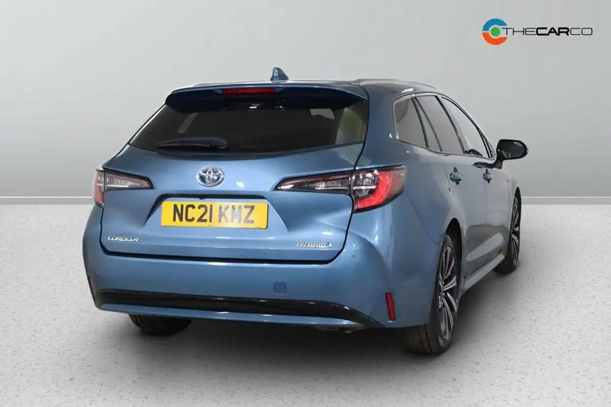 2021-toyota-corolla-18-vvt-i-design-trk-touring-sports-5d-big-7