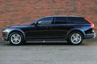 2019-volvo-v90-20td-d5-cross-country-plus-small-16