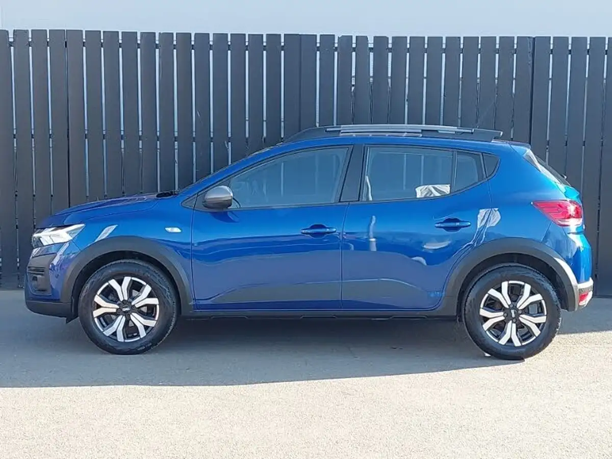 2023-dacia-sandero-stepway-10-tce-journey-90bhp-big-3