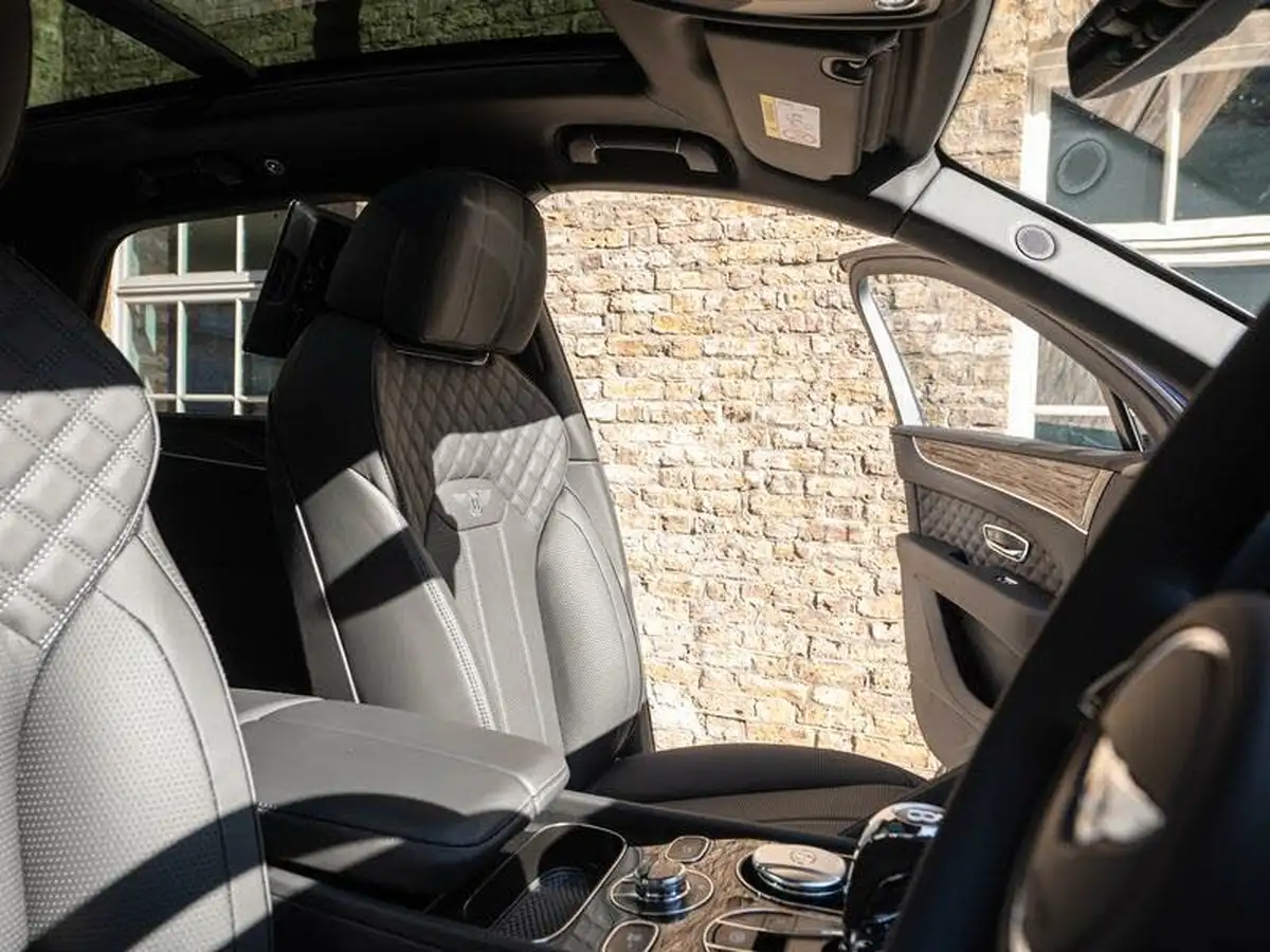 2024-bentley-bentayga-40-v8-s-big-23