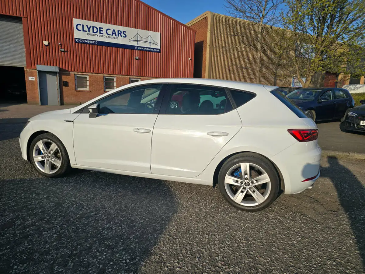 2019-seat-leon-15-tsi-evo-fr-black-edition-150ps-hatchback-big-46