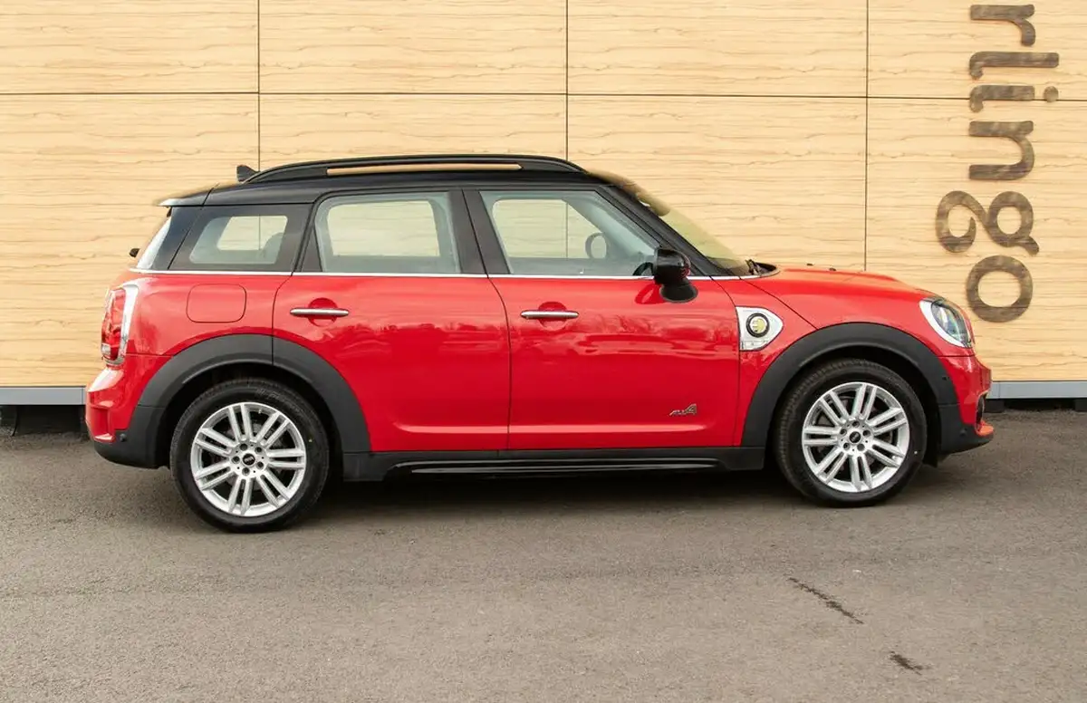 2019-mini-countryman-15-cooper-s-e-phev-exclusive-big-11