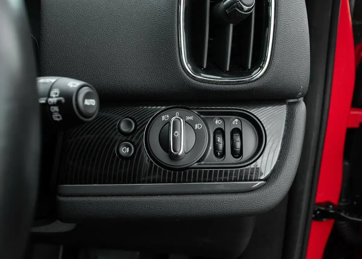 2019-mini-countryman-15-cooper-s-e-phev-exclusive-big-15