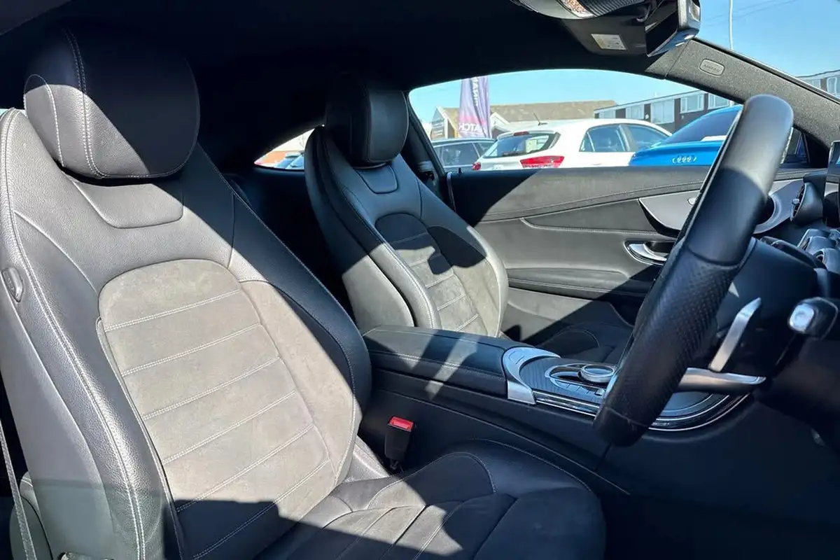 2018-mercedes-benz-c-class-15-c200-amg-line-ss-coupe-2d-big-23