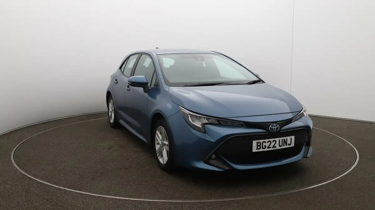 2022-toyota-corolla-18-vvt-i-icon-120bhp-trk-hatchback-5d-big-34