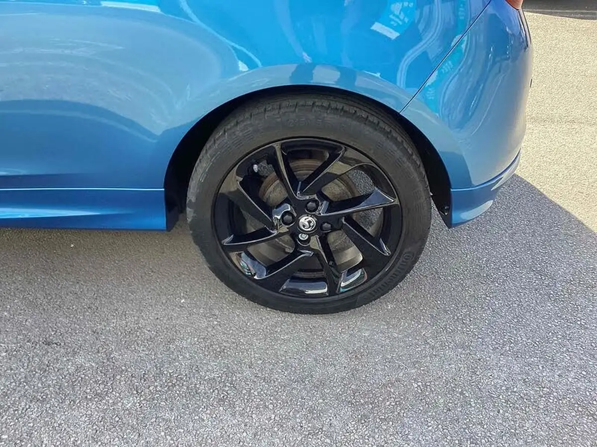 2018-vauxhall-corsa-14i-limited-edition-75ps-3d-big-21