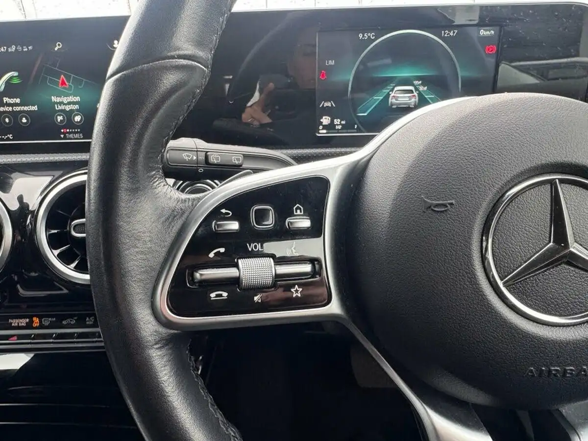 2019-mercedes-benz-a-class-15d-a180d-sport-hatchback-5d-7g-dct-big-14