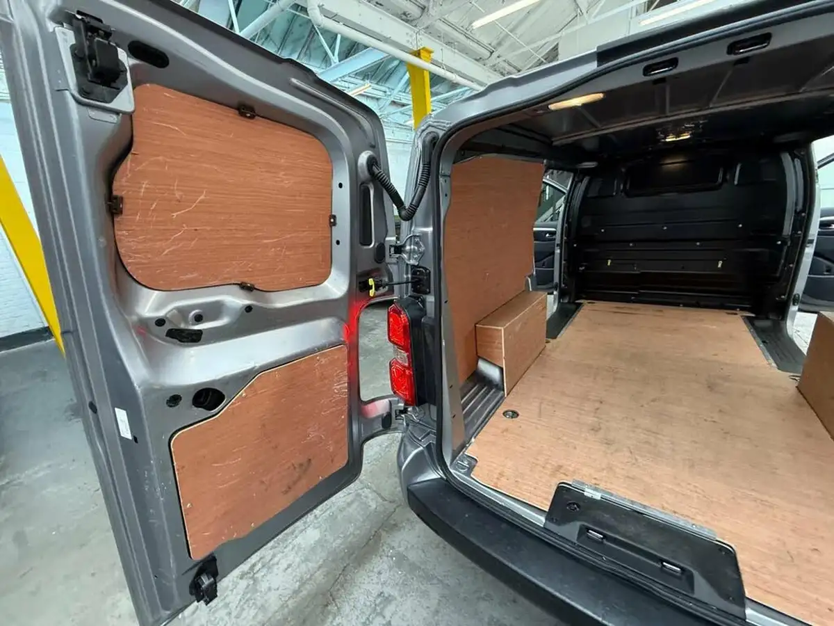 2022-fiat-scudo-20jtd-business-145hpeu6d-lwb-panel-big-72