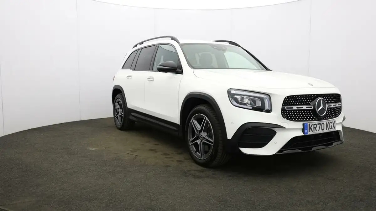2020-mercedes-benz-glb-class-20d-glb220d-amg-line-premium-5-big-40