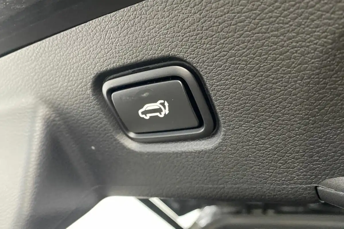 2024-kia-sportage-16-t-gdi-gt-line-s-207bhp-hev-auto-big-38