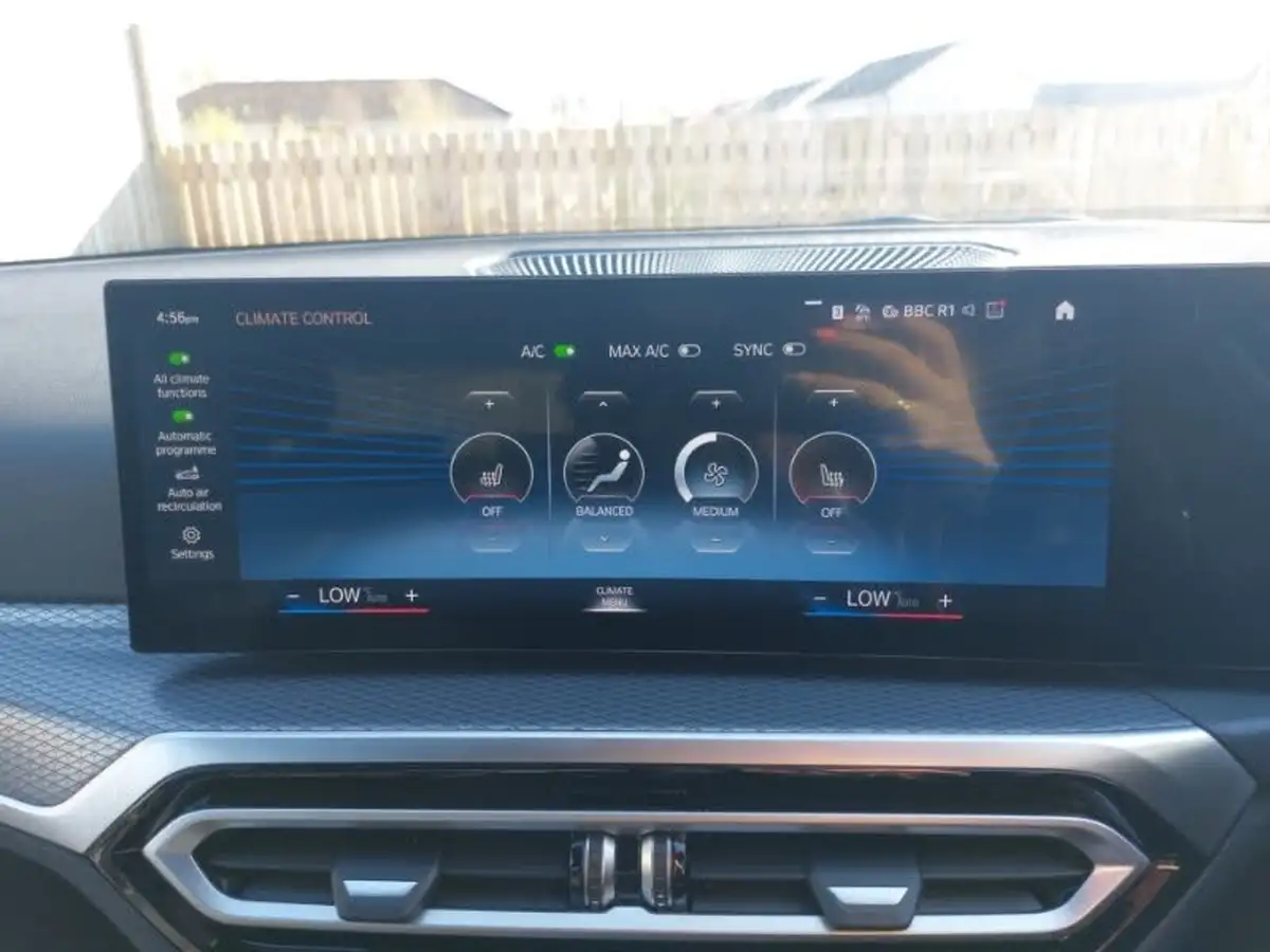 2023-bmw-3-series-20-320i-m-sport-saloon-4d-big-19