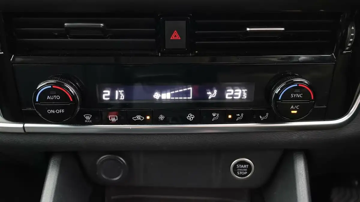 2022-nissan-qashqai-13-dig-t-acenta-premium-160ps-auto-big-12