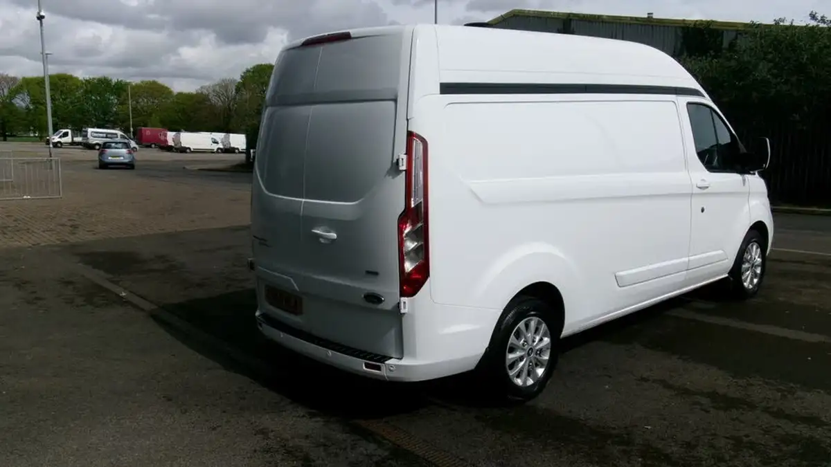 2018-ford-transit-custom-20tdci-300-l2h2-limited-130pseu6-big-8